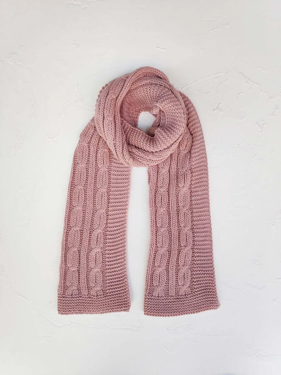 Cable Knit Chunky Scarf