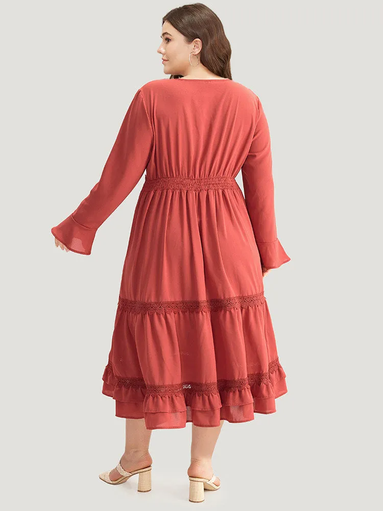 Contrast Lace Bell Sleeve Layered Hem Dress