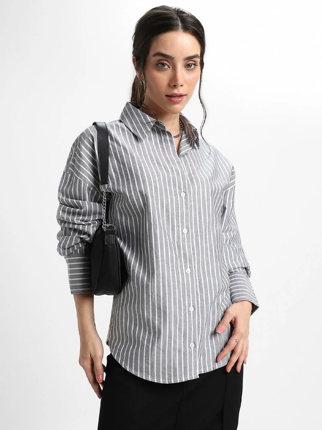 DL Woman Shirt Collar Relaxed Fit Striped Black Shirt