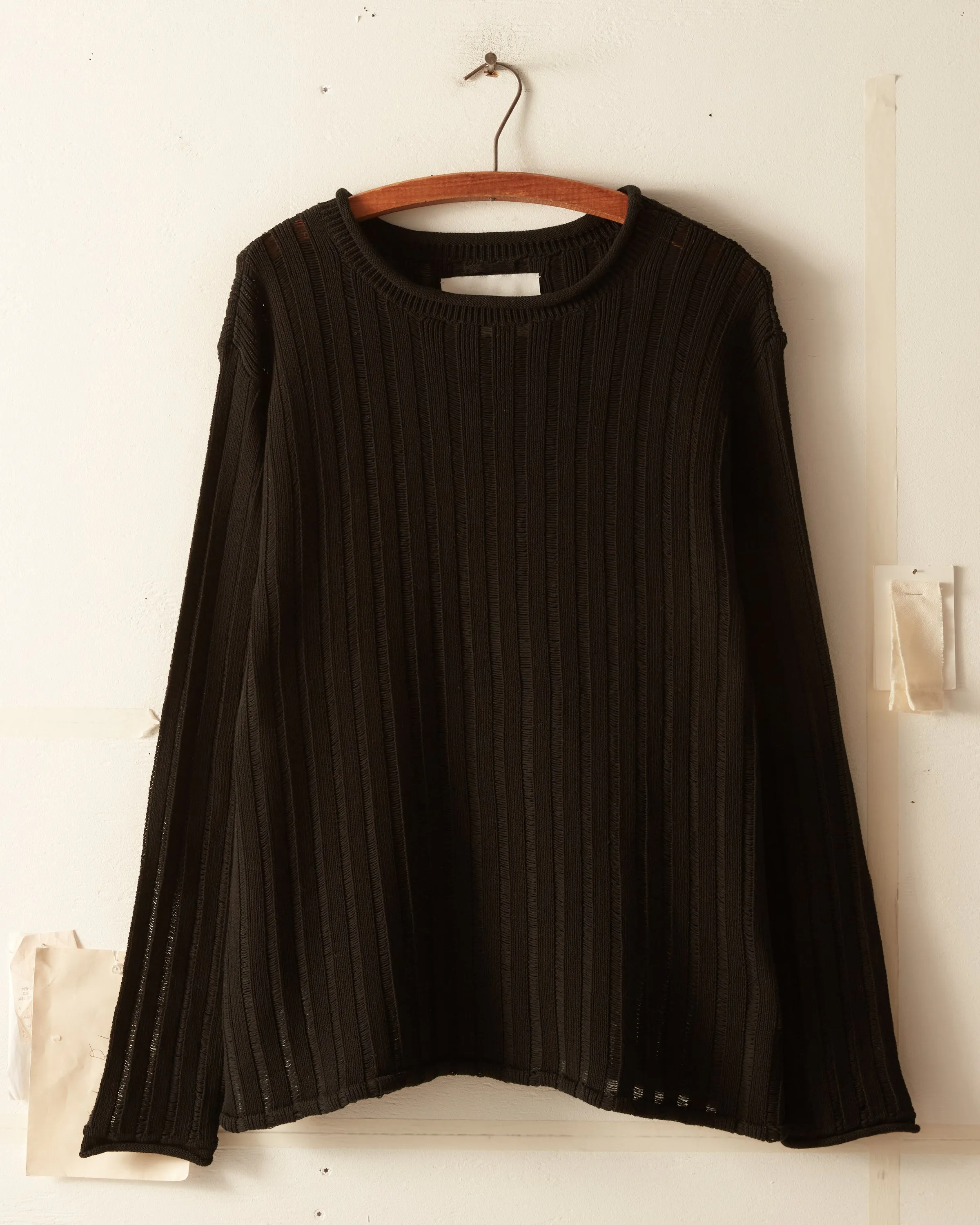 Ladder Stitch Pullover - Black