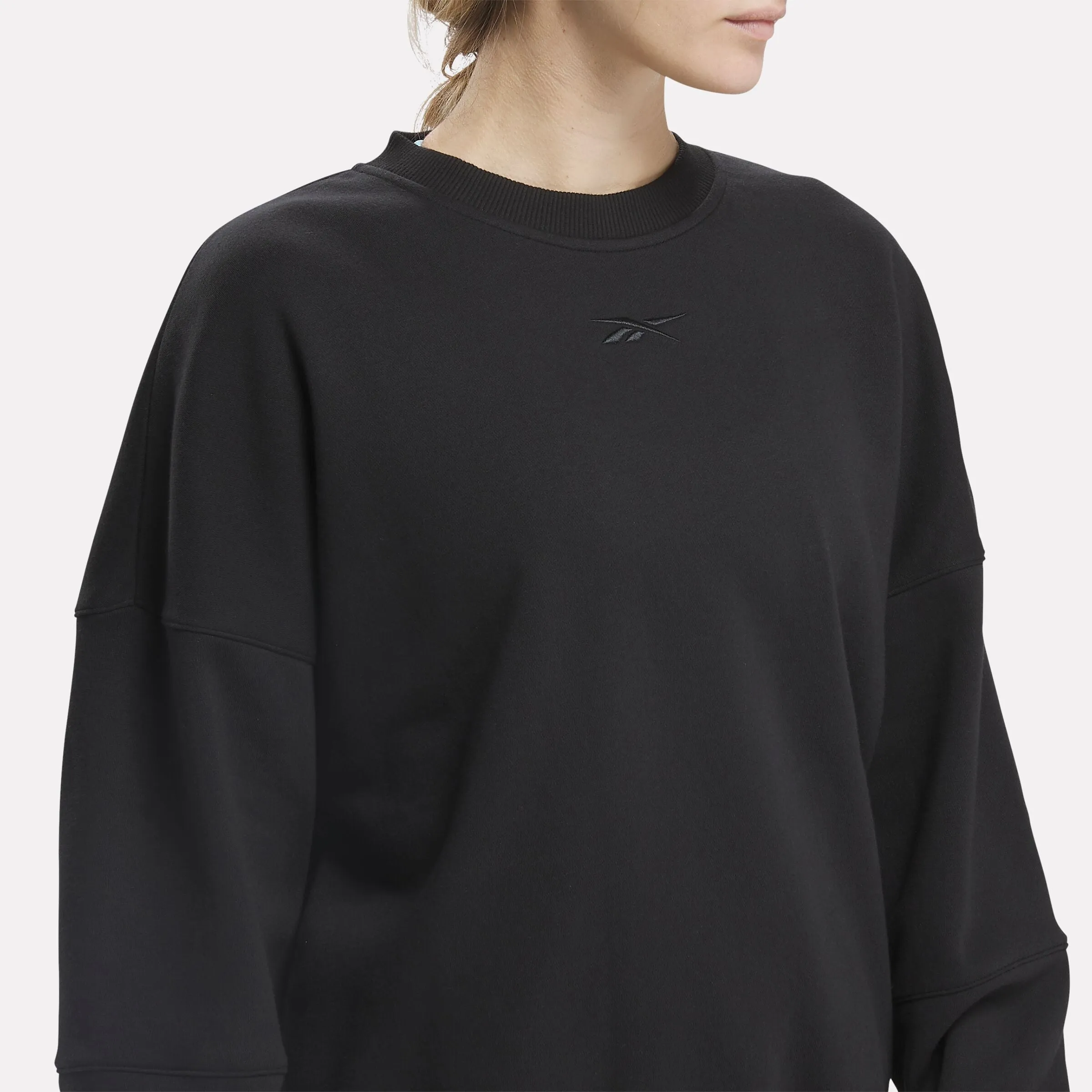 Lux Oversized Crew Black