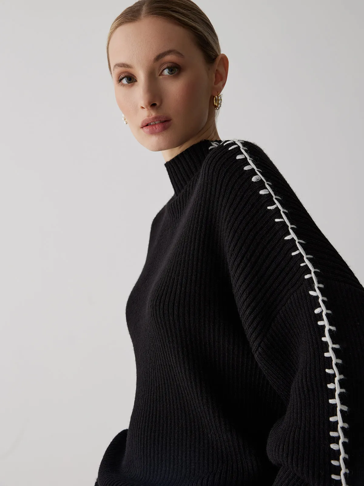 Mock Neck Graceful Contrast Knit Sweater