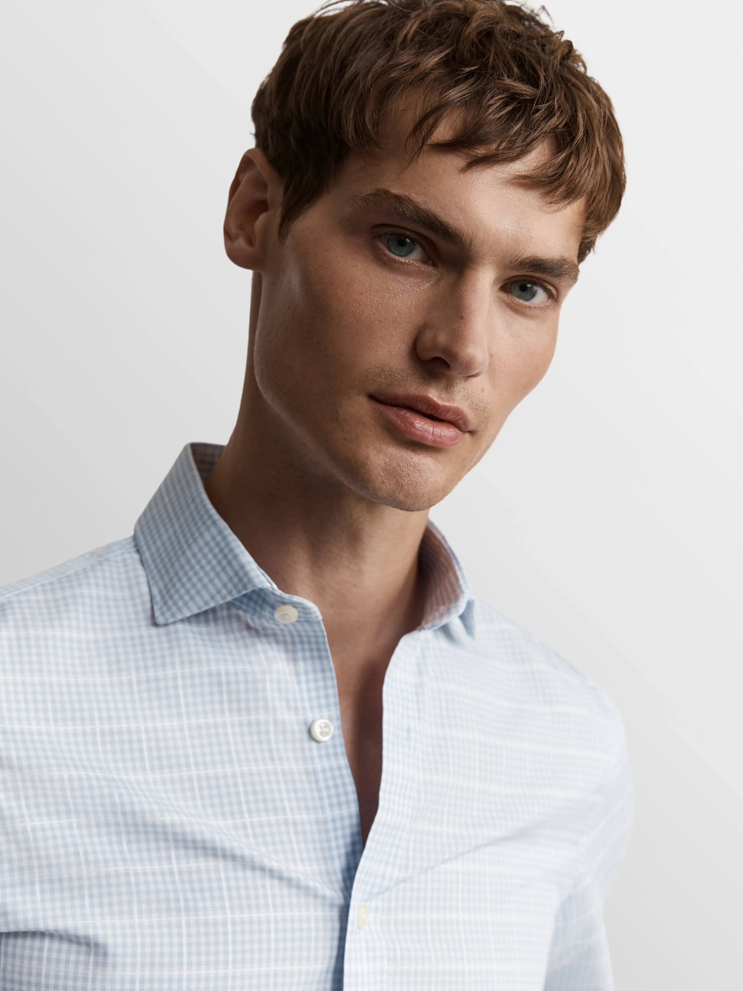 Non-Iron Blue Grid Gingham Plain Weave Fitted Single Cuff Semi-Cutaway Collar Shirt