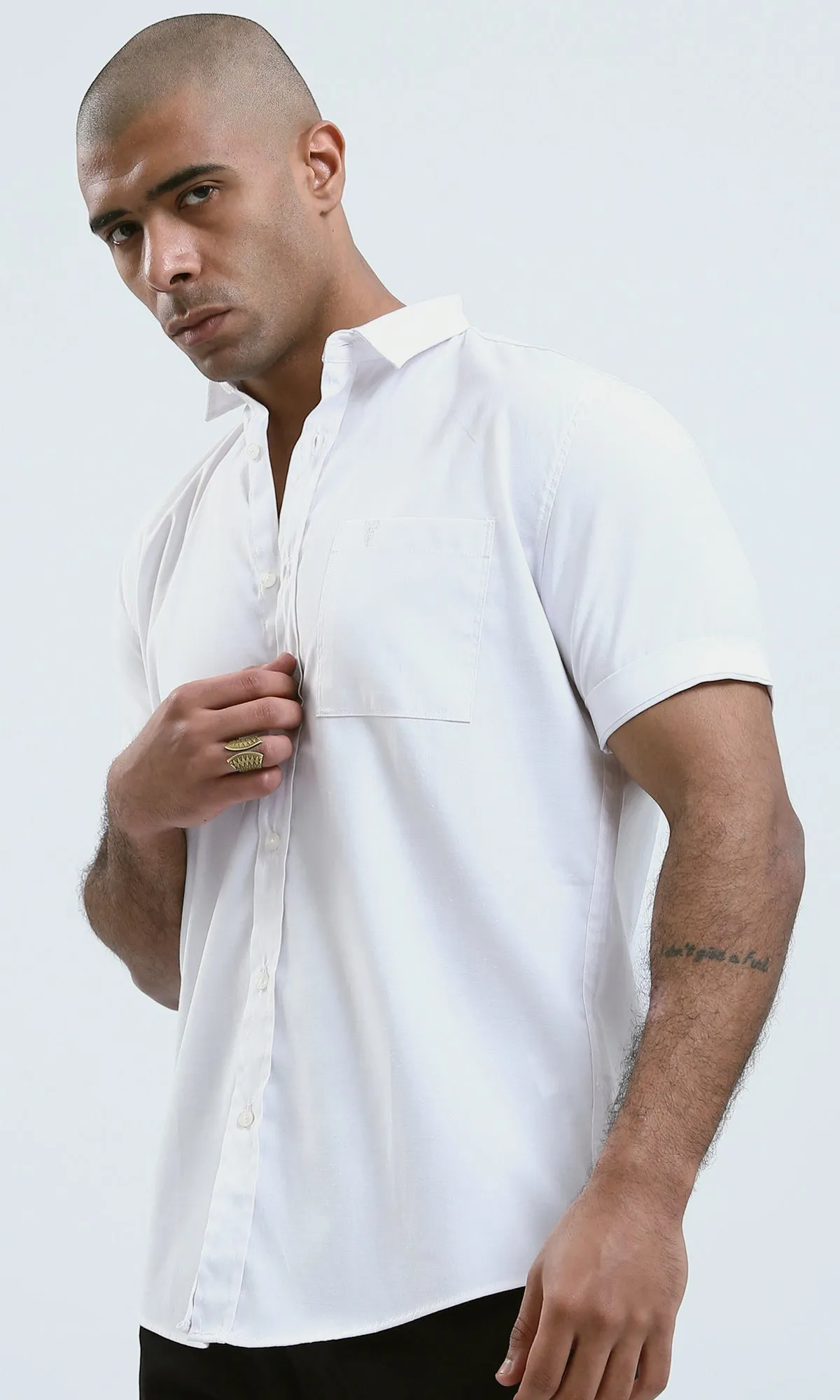 O187856 Relaxed Fit Short Sleeves White Shirt