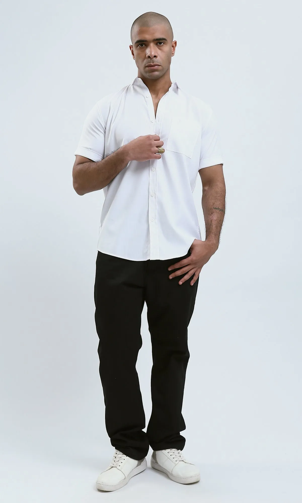 O187856 Relaxed Fit Short Sleeves White Shirt