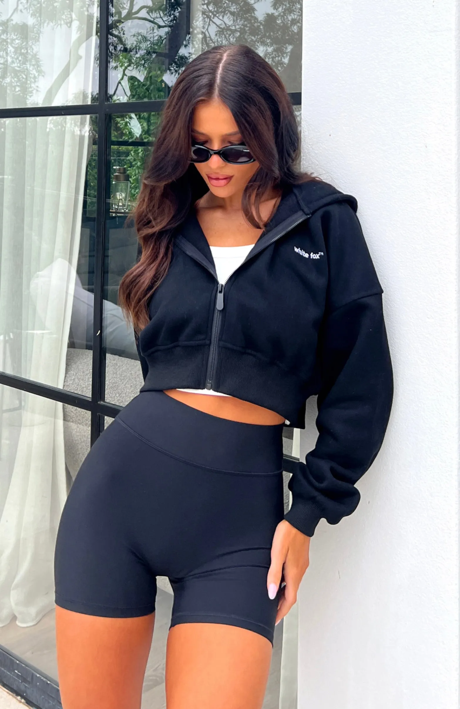 She's Effortless Cropped Hoodie Black