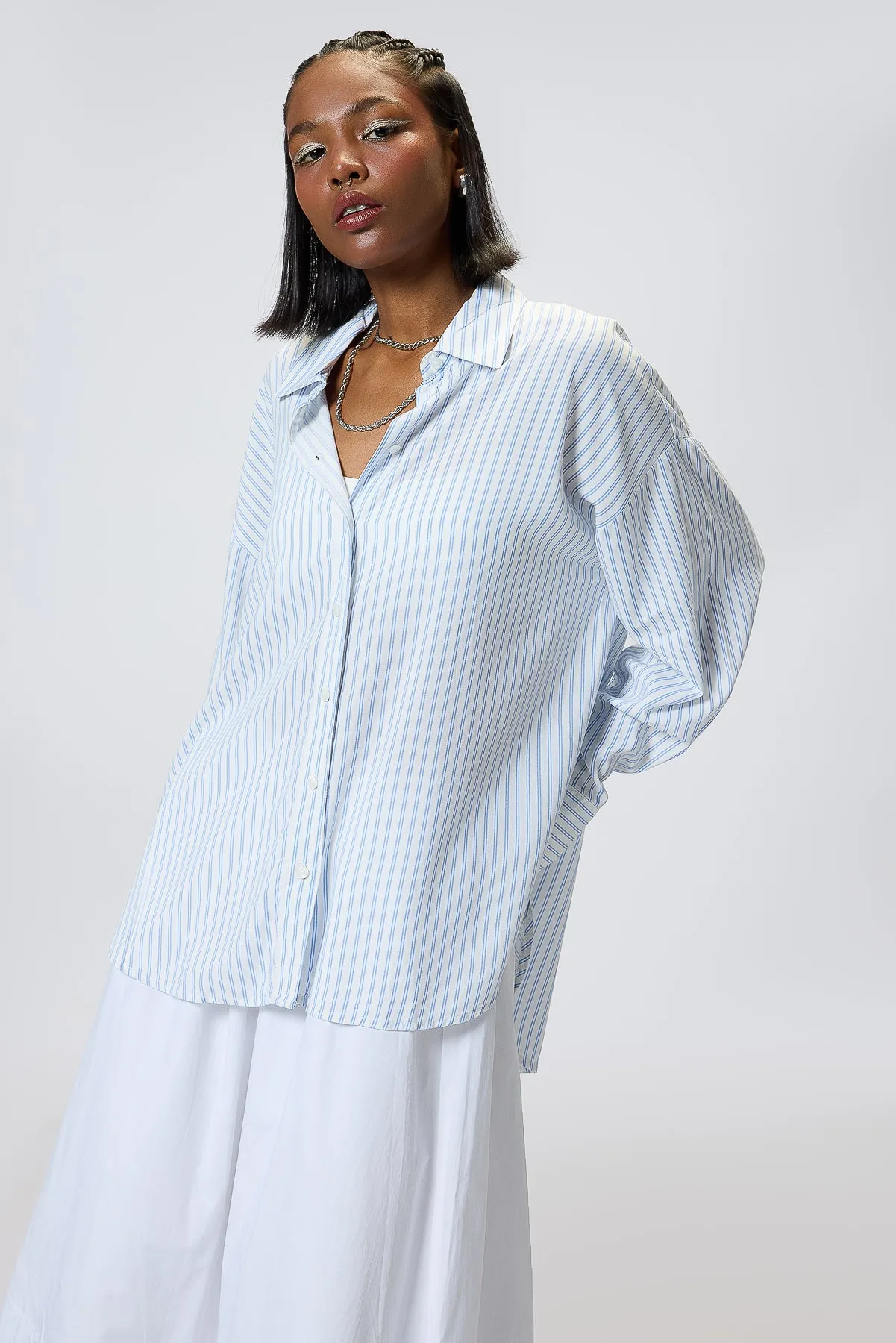 Women's Relaxed Fit Viscose Shirt-White/Blue